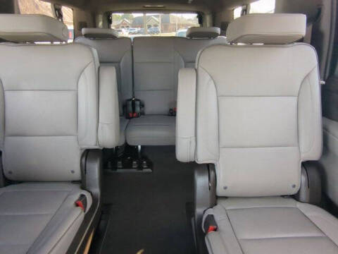 2023 GMC Yukon XL SLT