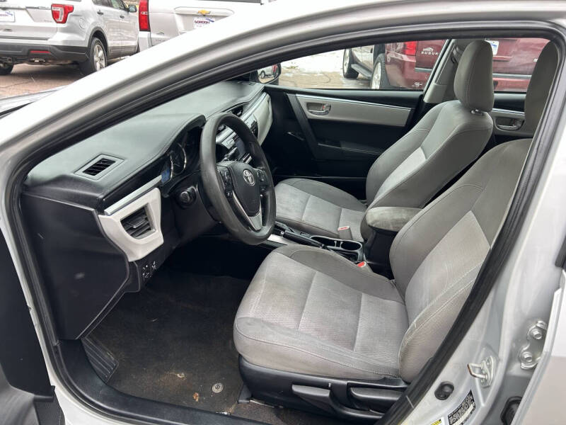 2015 Toyota Corolla LE