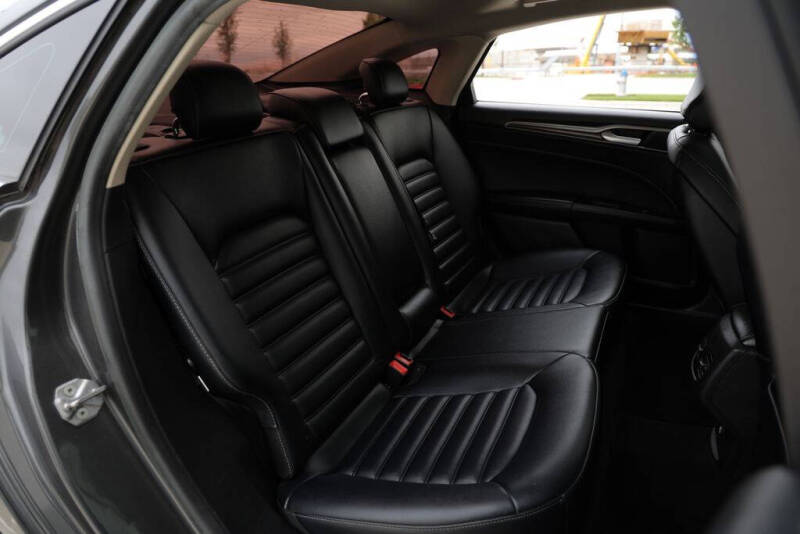 2019 Ford Fusion SEL