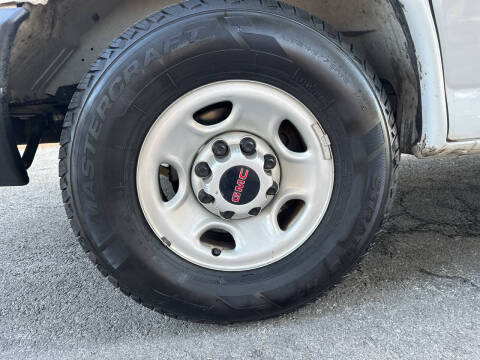 2020 GMC Savana 2500