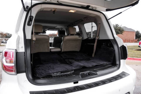 2017 Nissan Armada Platinum