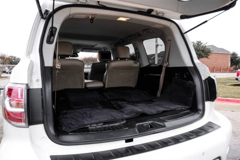 2017 Nissan Armada Platinum