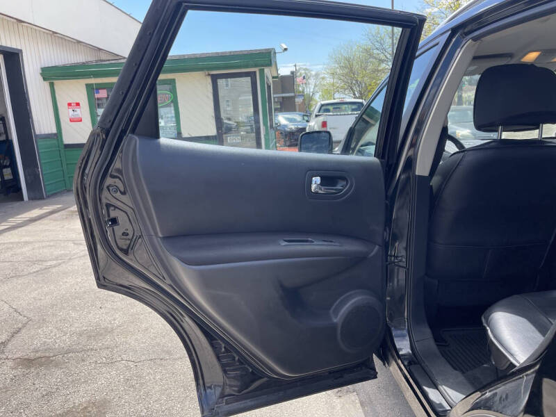 2014 Nissan Rogue Select S