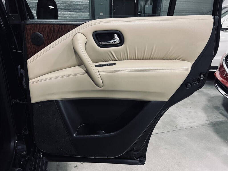 2017 Nissan Armada SL