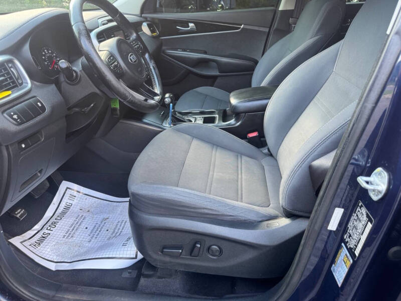 2016 Kia Sorento LX