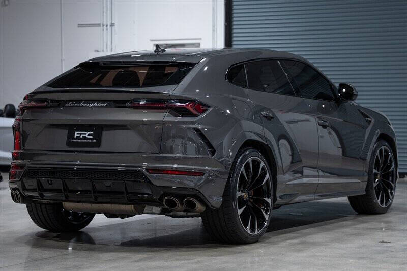 2021 Lamborghini Urus