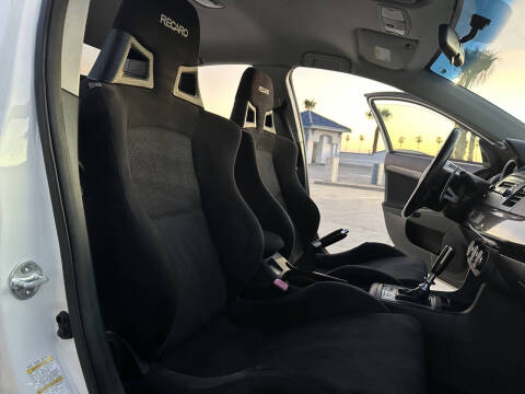 2011 Mitsubishi Lancer Evolution MR