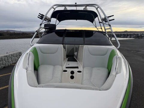 2003 Centurion Storm