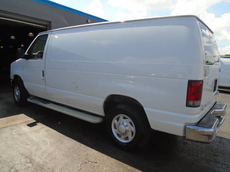 2014 Ford E-Series E-250