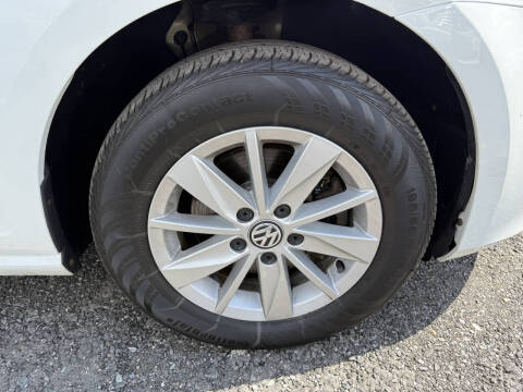 2016 Volkswagen Golf SportWagen TSI S