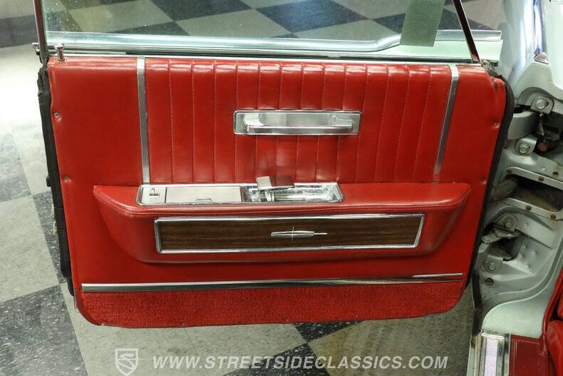 1965 Lincoln Continental