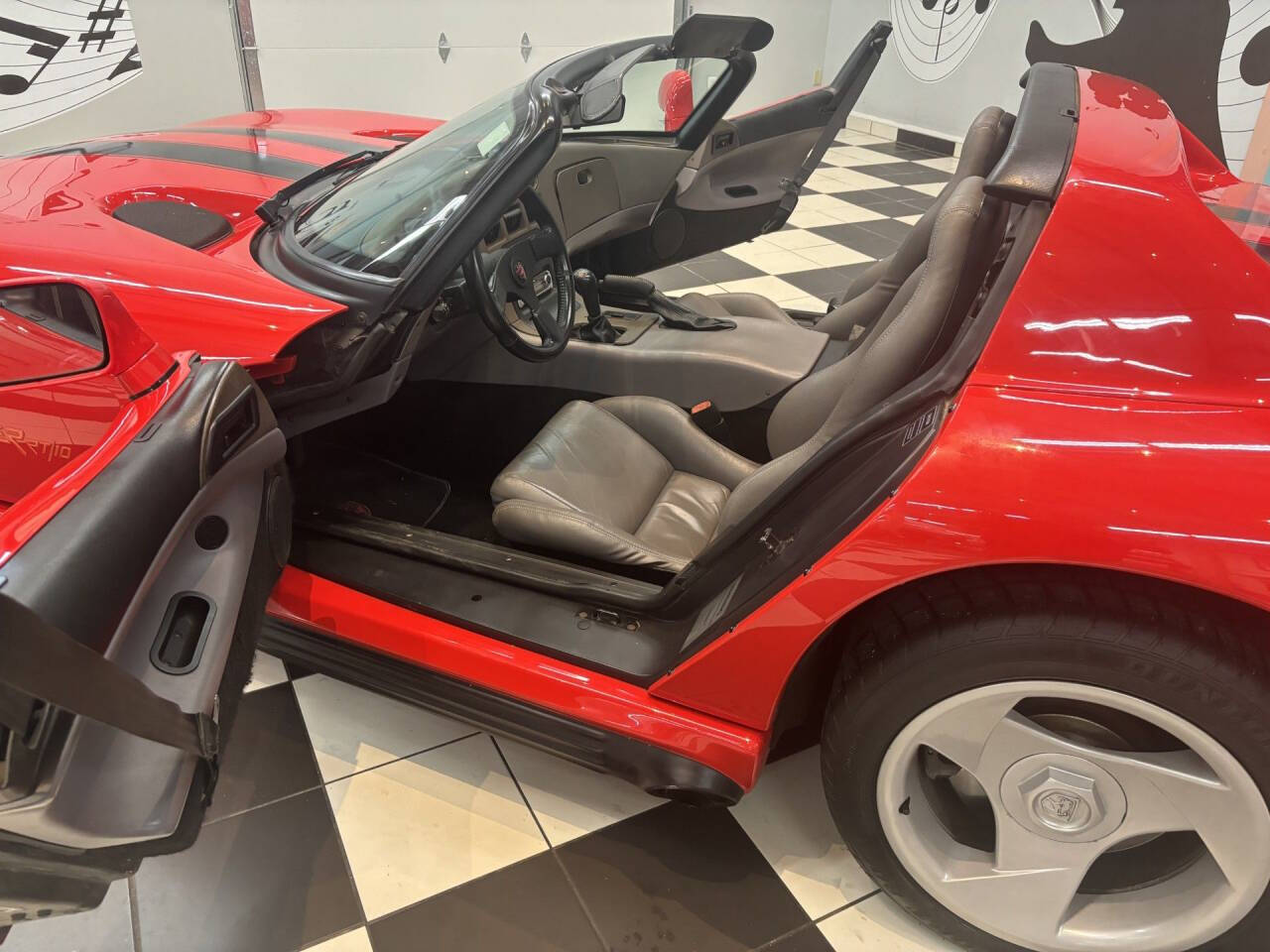 1994 Dodge Viper 24