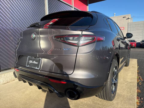 2025 Alfa Romeo Stelvio