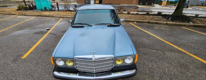 1985 Mercedes-Benz 300-Class