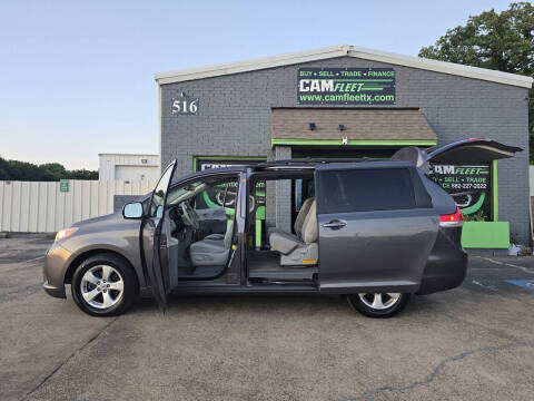 2012 Toyota Sienna LE 8-Passenger