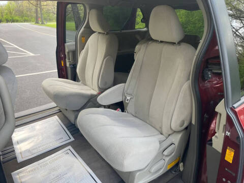 2014 Toyota Sienna