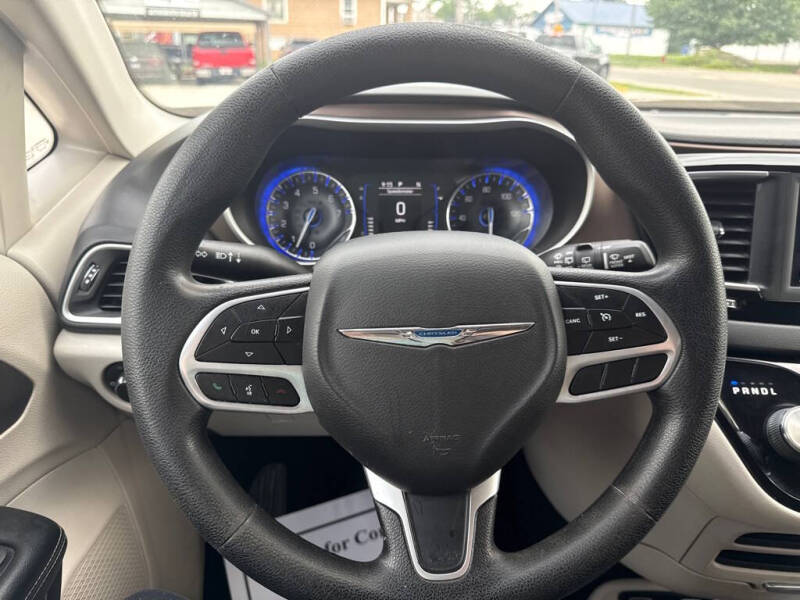 2021 Chrysler Voyager LXi