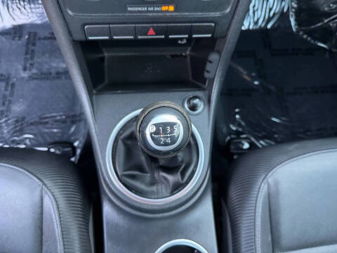 2012 Volkswagen Beetle