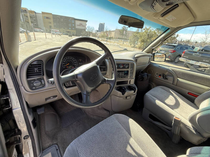 2001 Chevrolet Astro LS
