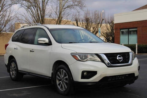 2017 Nissan Pathfinder Platinum