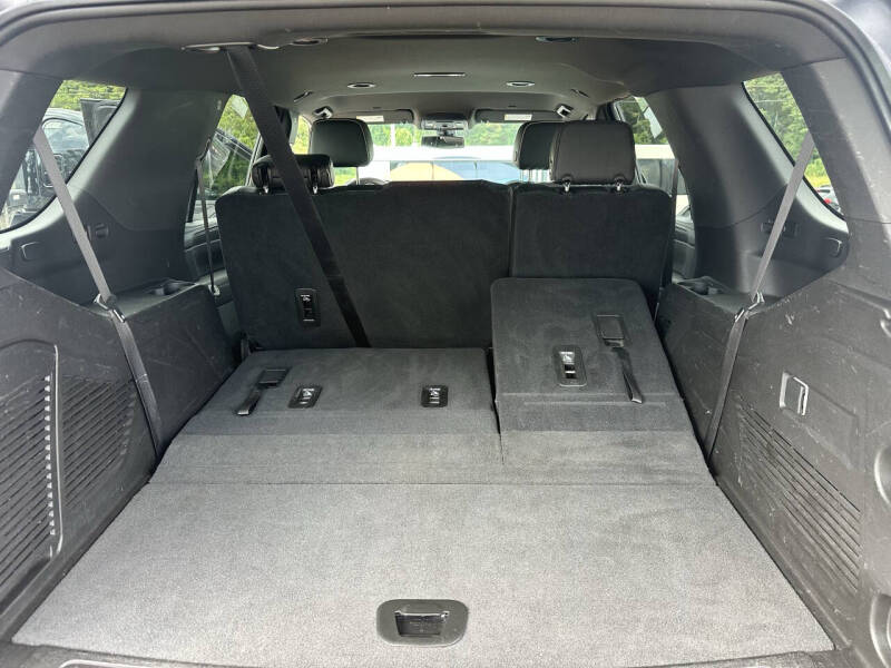 2021 GMC Yukon SLT - Photo 13