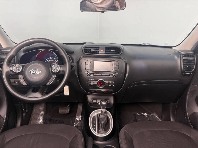 2017 Kia Soul +