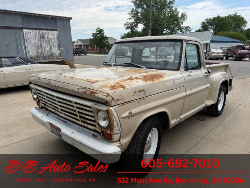 1967 Ford F-100