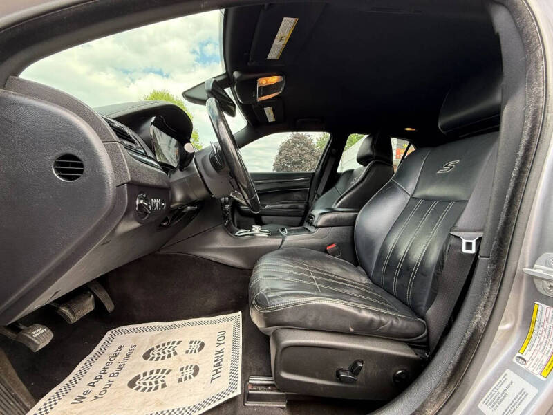 2015 Chrysler 300 S