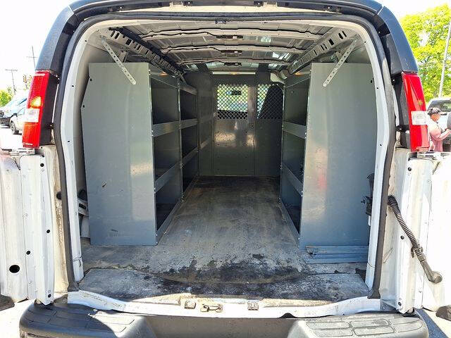 2021 Chevrolet Express 2500