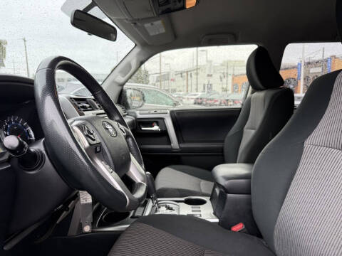 2019 Toyota 4Runner SR5