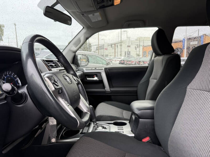 2019 Toyota 4Runner SR5