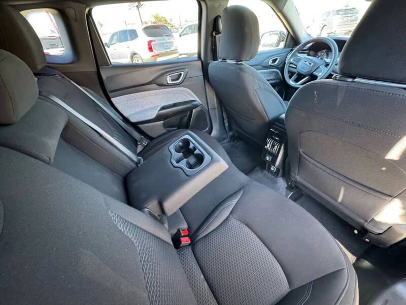 2025 Jeep Compass Sport