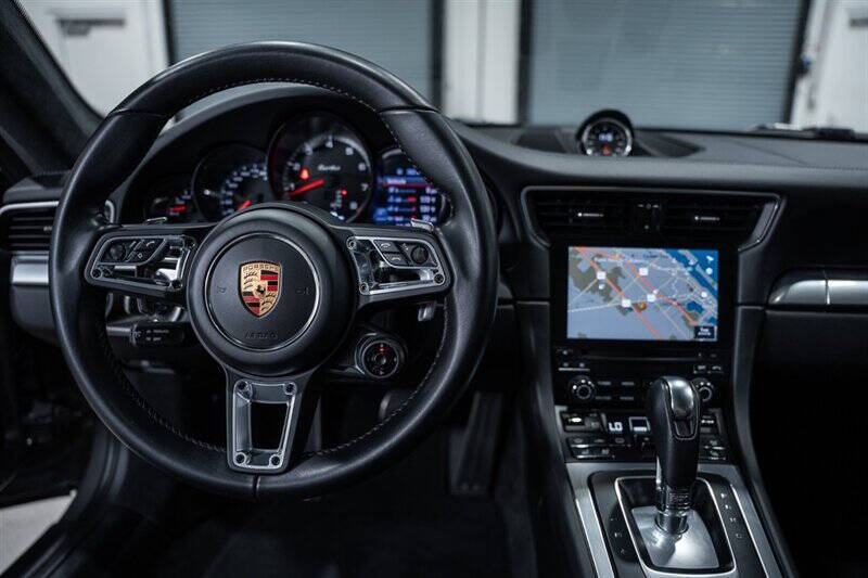 2017 Porsche 911 Turbo