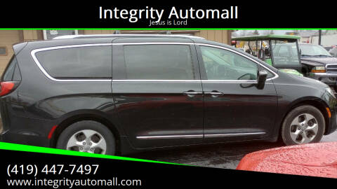 2017 Chrysler Pacifica for sale at Integrity Automall in Tiffin OH