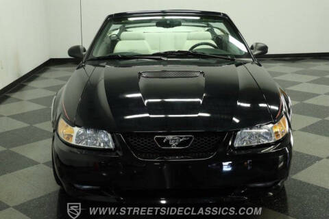 2000 Ford Mustang GT