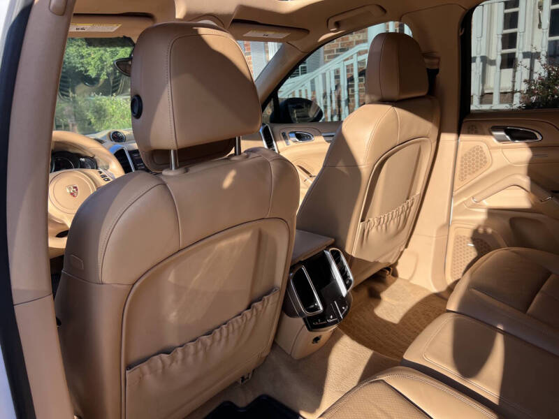 2013 Porsche Cayenne Tiptronic
