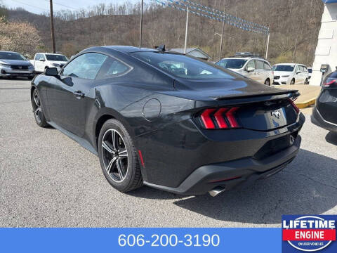 2024 Ford Mustang EcoBoost Premium