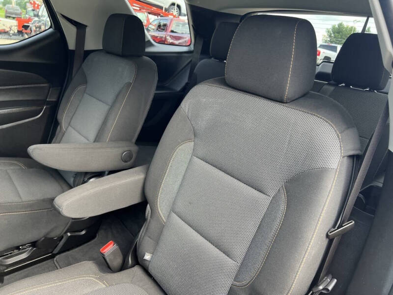 2020 Chevrolet Traverse LT Cloth