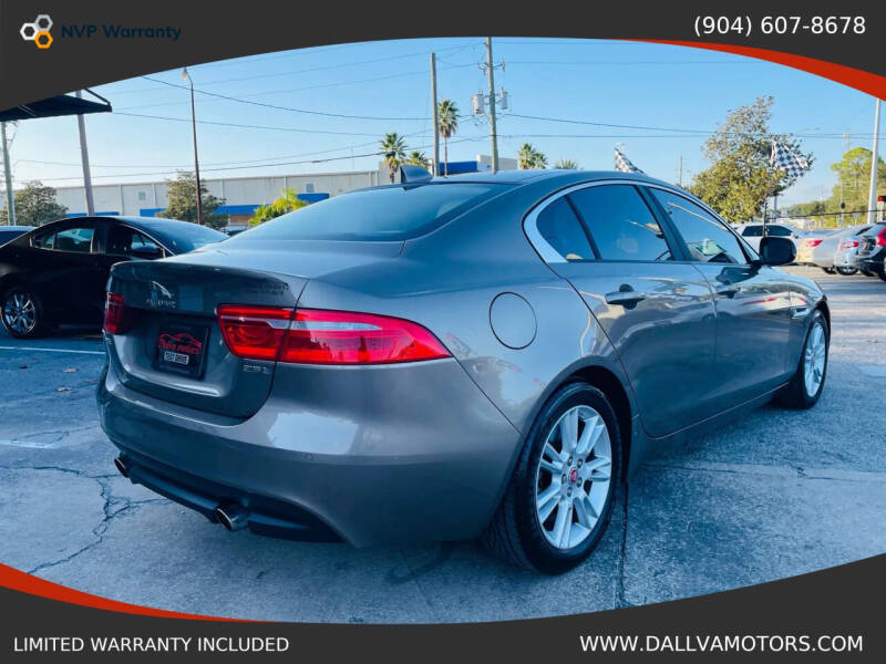 2017 Jaguar XE 25t Premium