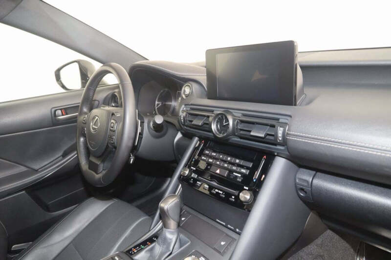 2024 Lexus IS 350 F SPORT Design