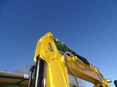 2021 Caterpillar Mini Excavator