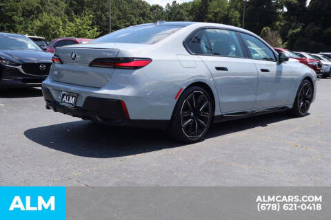 2025 BMW 7 Series 740i