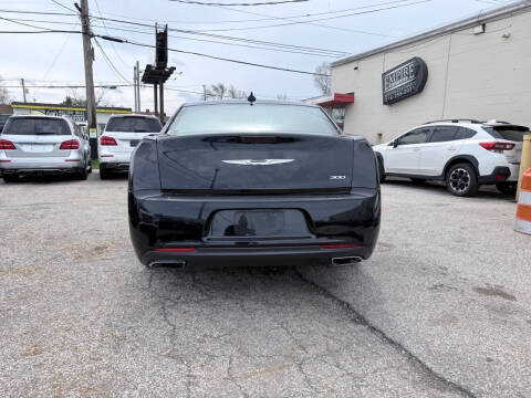 2017 Chrysler 300 S