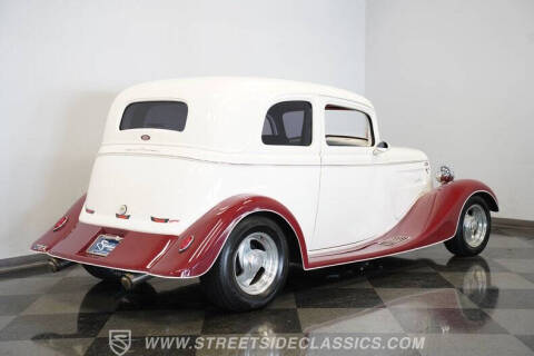 1933 Ford Victoria