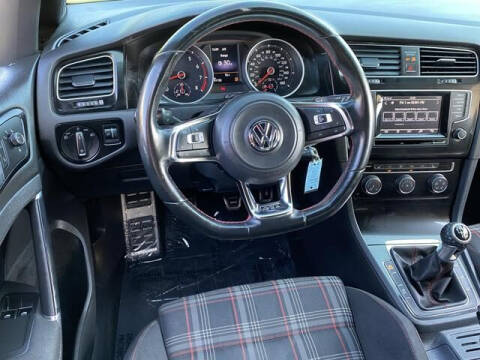 2015 Volkswagen Golf GTI