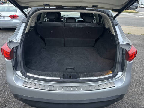 2011 Infiniti FX35