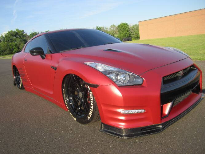 2012 Nissan GT-R Black Edition
