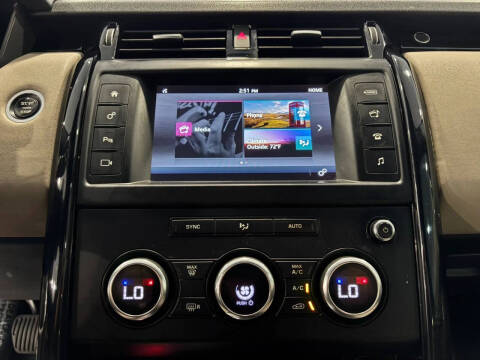2017 Land Rover Discovery SE