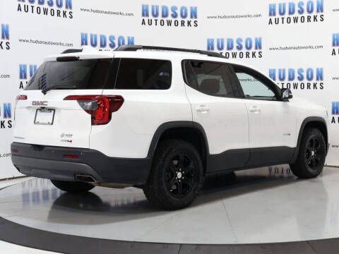 2021 GMC Acadia AT4