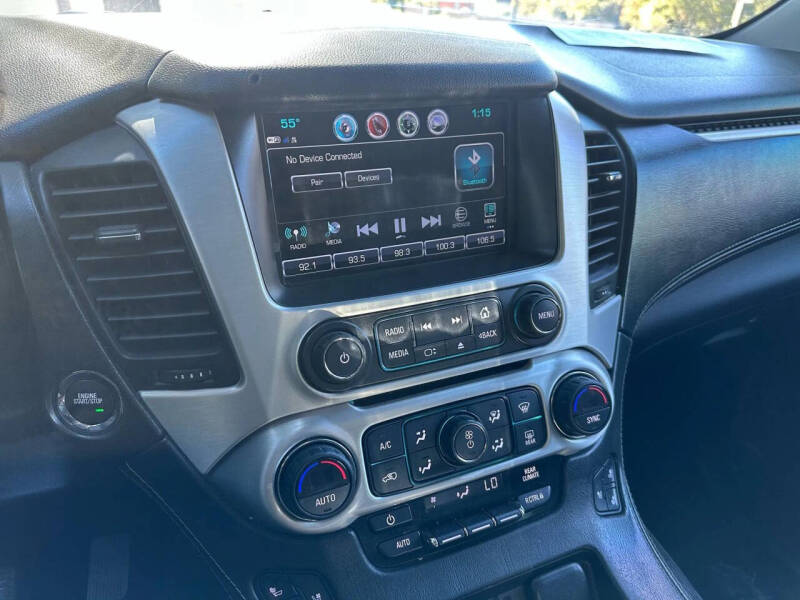 2017 GMC Yukon XL SLT